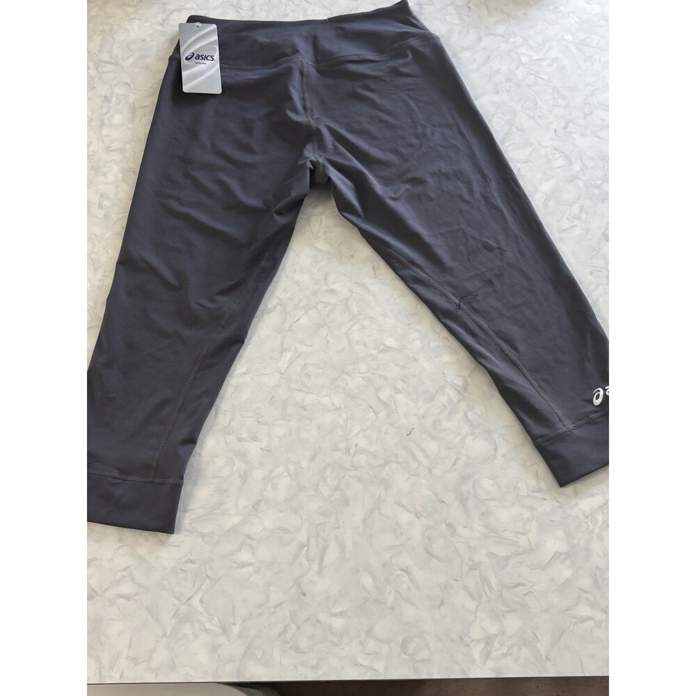 ASICS Team 3/4 Capri Tight Women’s Size Medium Gray Cropped Leggings WL2149 NWT